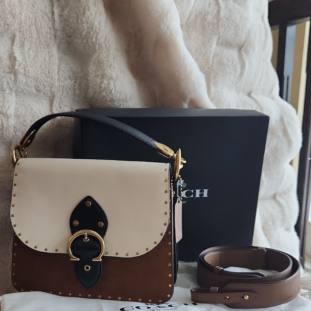 Coach Two-Tone Cream and Brown Shoulder Bag with Gold Hardware
